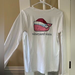 GUC, Vineyard Vines Christmas whale long-sleeve white t-shirt. Size small